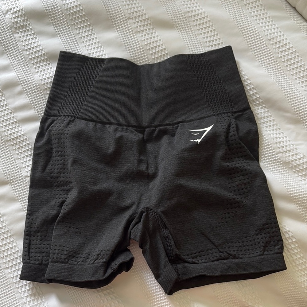 Gymshark Black Athletic Shorts Mid-Thigh Length